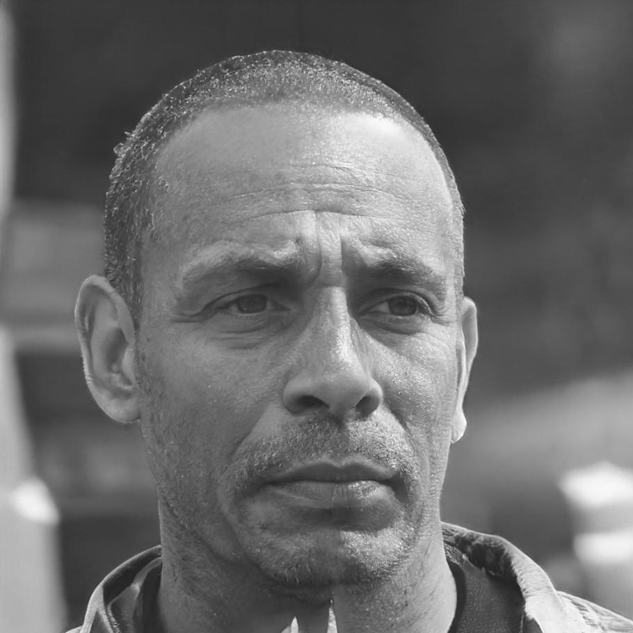 Marcus Beaumont, Investment Analysis Expert